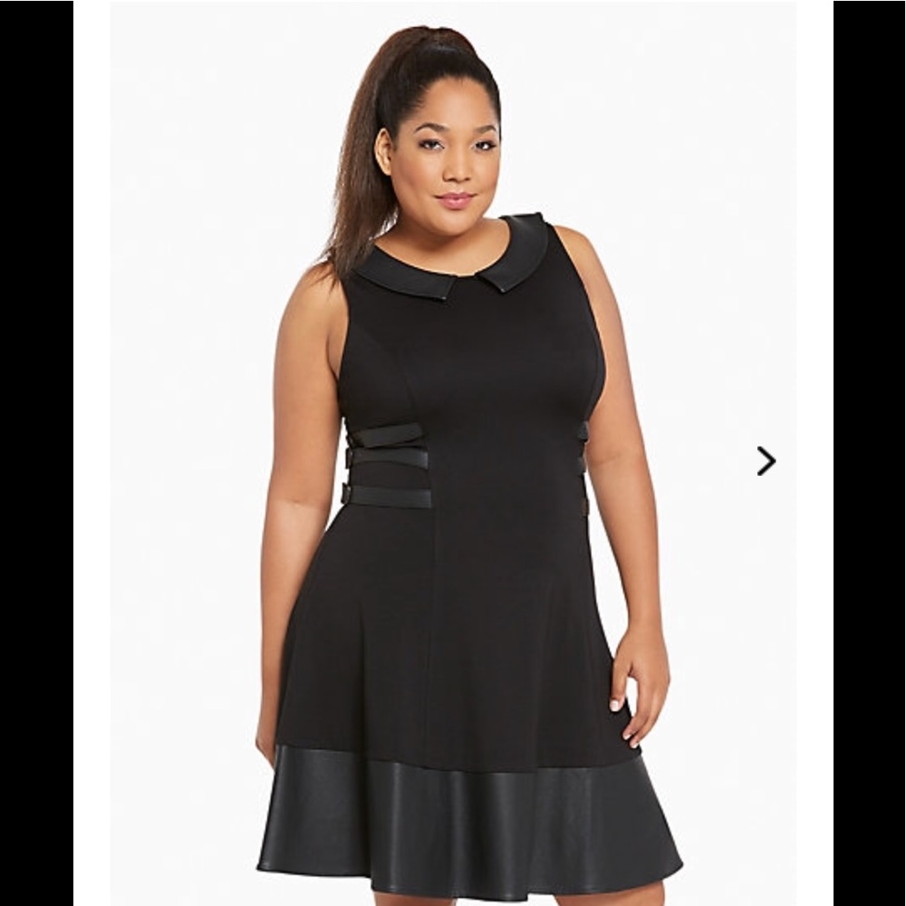 Torrid size 22 faux leather collar black dress.😬